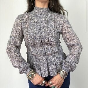 Vintage floral long sleeve blouse